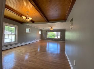 126 Eastmanville St #C, Coopersville, MI 49404