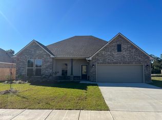 22 Alexandria Grace Dr, Long Beach, MS 39560