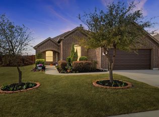 605 Meadowedge Ln, Denton, TX 76207