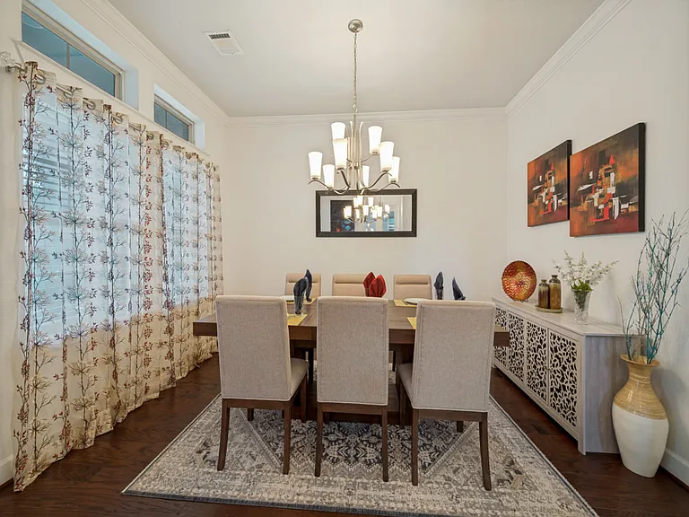 415 Dry Canyon Dr — Photo 2
