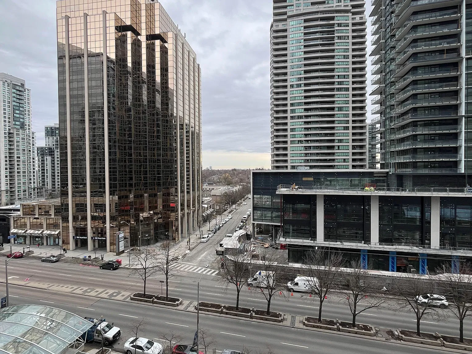 2 bed, $2,450 — Photo 3