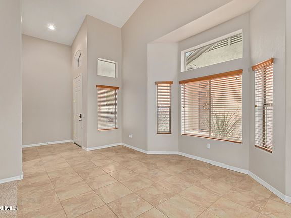 5th image of 1454 N Desert Willow St