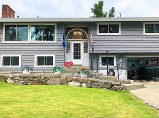 10425 25th Ave SW, Seattle, WA 98146