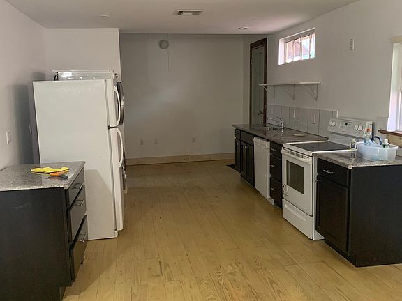 2nd image of 1936 Delachaise St