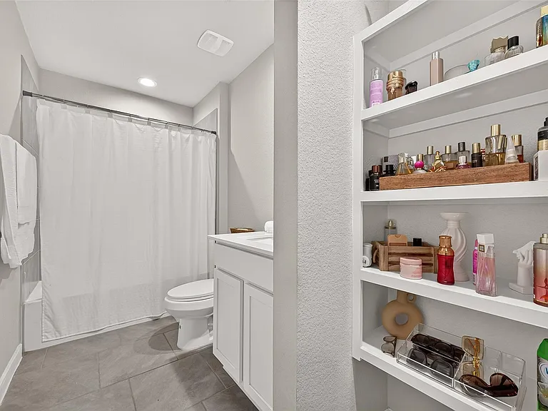 7211 Colwyn Bay Trl — Photo 42