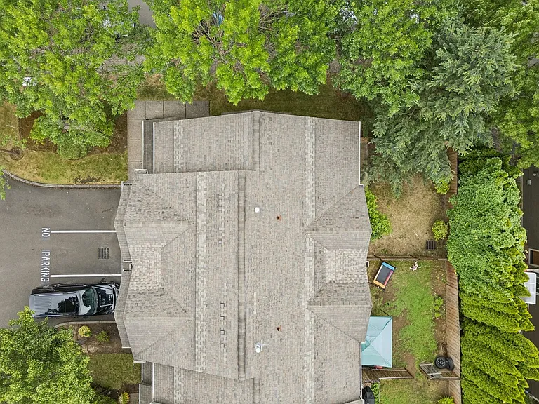 Roberts Court Townhomes — Photo 17