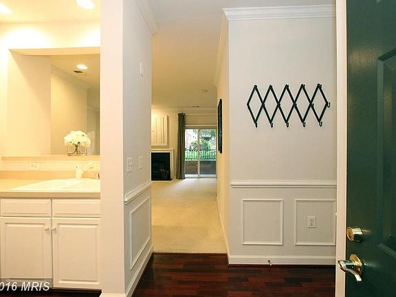 4th image of 2310 14th St N APT 104