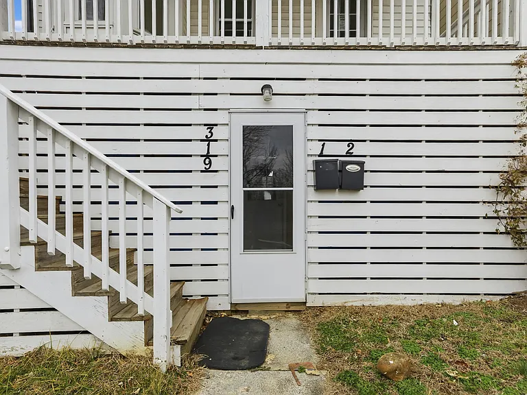 319 E A St #1 — Photo 21
