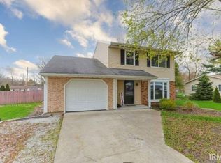 51272 Bittersweet Rd, Granger, IN 46530