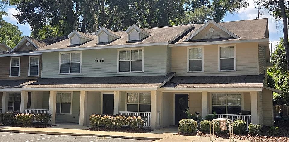 1st image of 4618 SW 48TH WAY #112