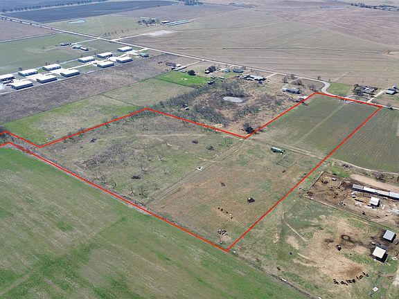 2nd image of 4959 W Country Rd