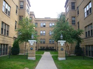 1162 S Oak Park Ave APT 3, Oak Park, IL 60304