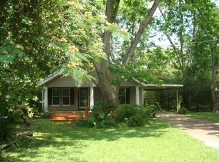 1014 S Texas St, Deridder, LA 70634