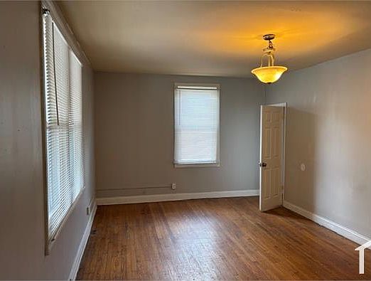 5th image of 1528 Engelholm Ave