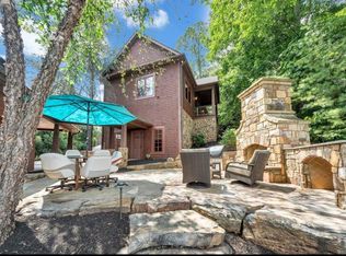 136 Village Ln, Moneta, VA 24121