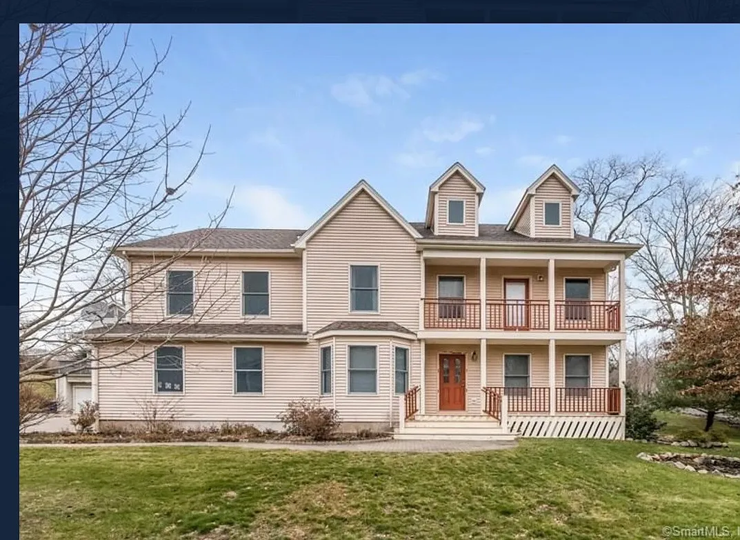 23 Giovanni Dr — Photo 1