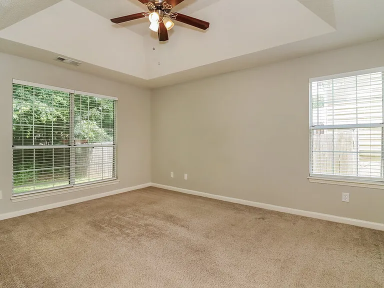 2158 Denson Ln SW — Photo 8