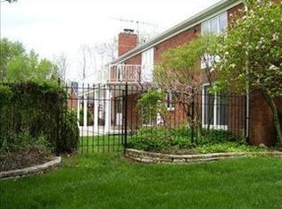 733 McBee Rd, Bellbrook, OH 45305