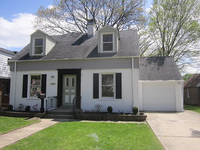 4615 W Pratt Ave photo 1