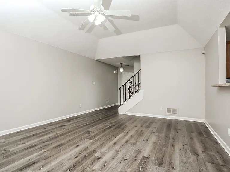 8347 Wild Dune Ln — Photo 5