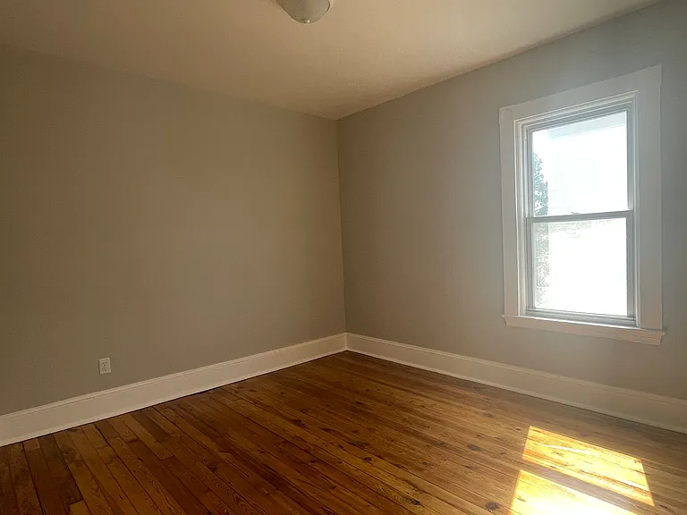 48 Woodlawn St #2 — Photo 9