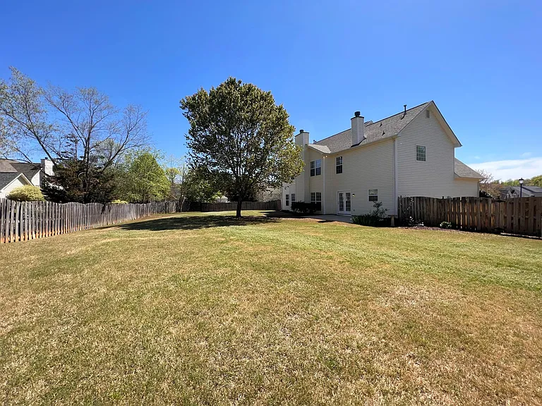 514 Adeline Ct — Photo 39
