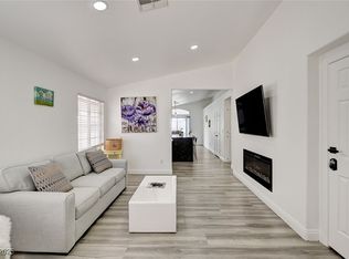 8127 Chambersberg St, Las Vegas, NV 89147