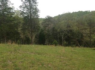 6977 Crackers Neck Rd, Washburn, TN 37888