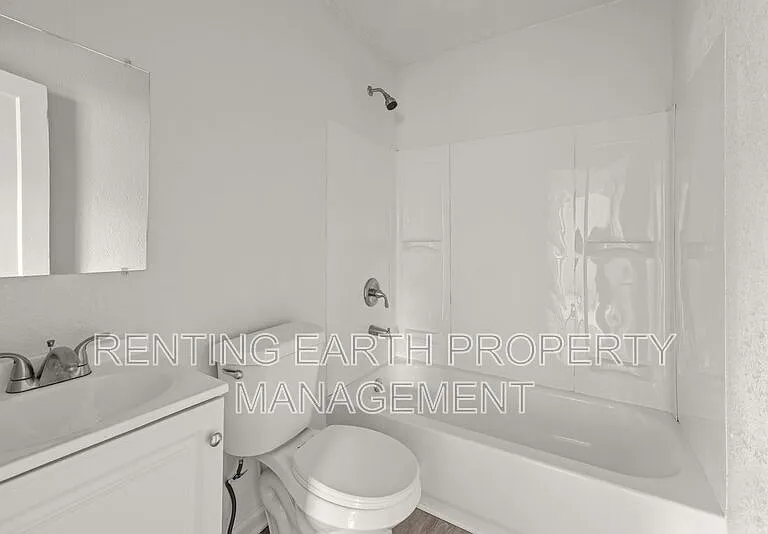 1893 Princeton Ct SW — Photo 14