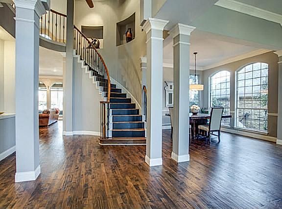 3rd image of 2826 Roundrock