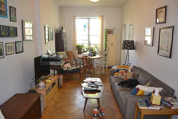 Rented by Corcoran | media 27