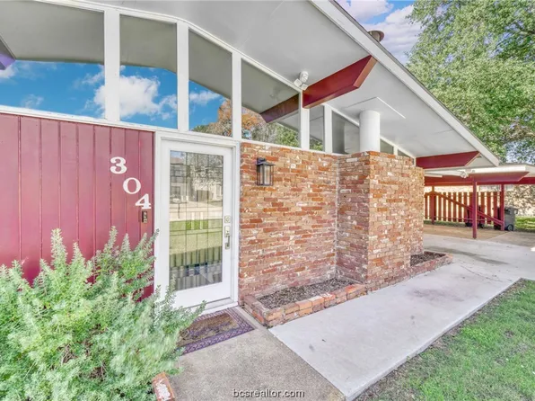 304 Glade St, College Station, TX 77840