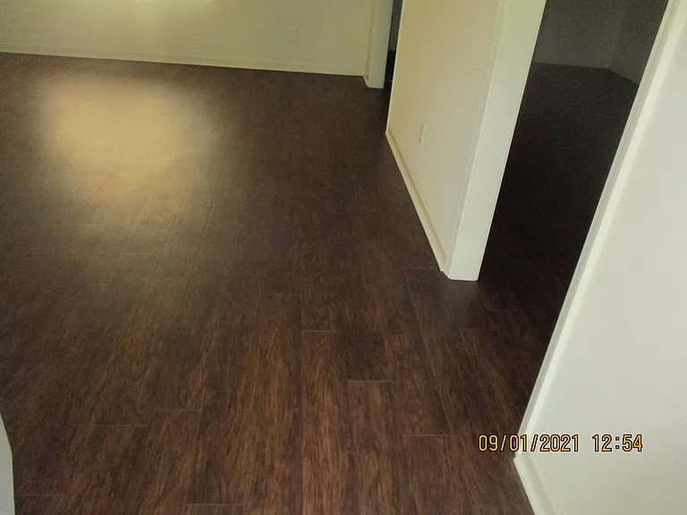 3514 Moss Island Ct — Photo 2
