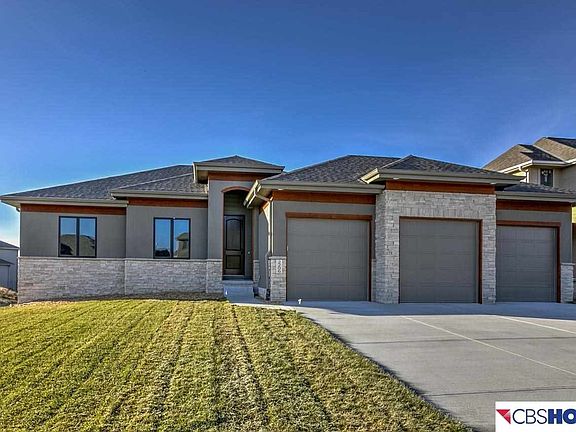 2nd image of 2206 N 176th Ave