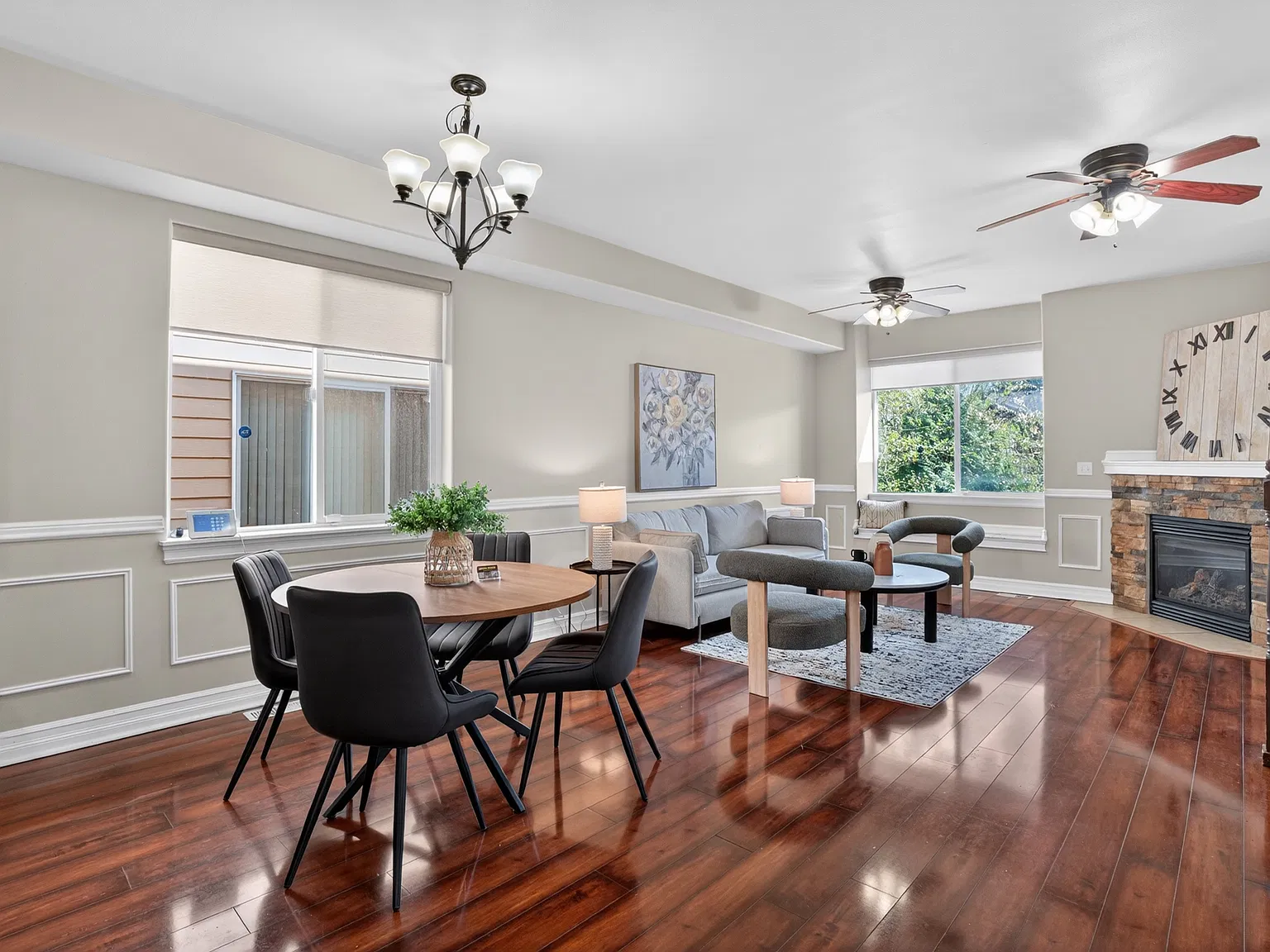 4 bed, 1691 sqft, $3,200 — Photo 3