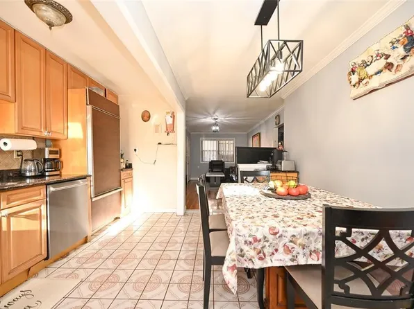 72-08 150th Street image 8 of 14