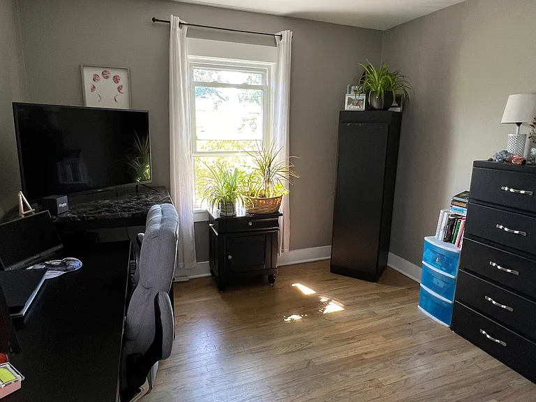 931 Falls Ave #2 — Photo 10