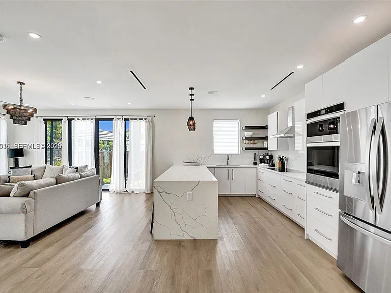 1617 NE 11th St #Townhouse 1 — Photo 8