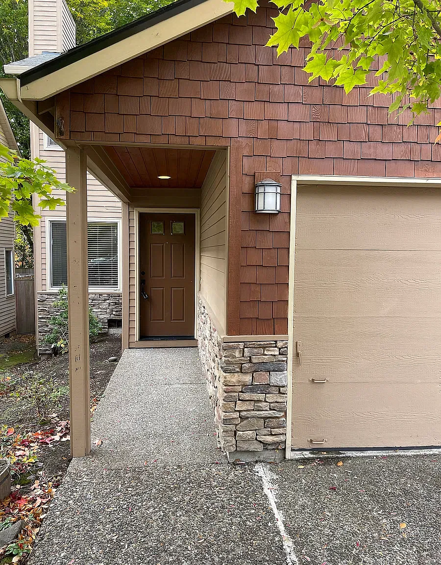 3 bed, 2.5 bath, 1680 sqft, $3,150 — Photo 2
