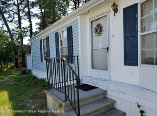 312 Kenwood Ct, Manchester Township, NJ 08759