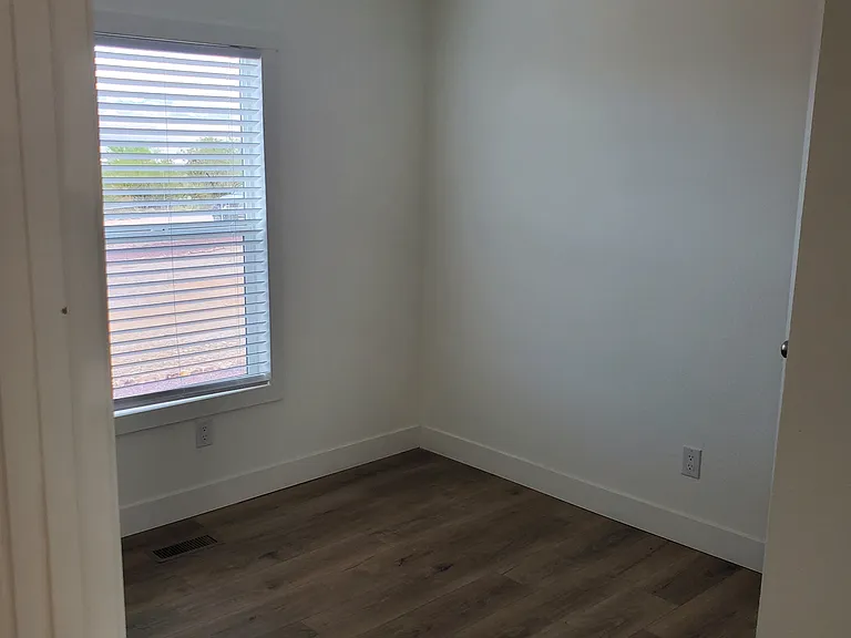 HALLWAY LOOKING AT BEDROOM #2