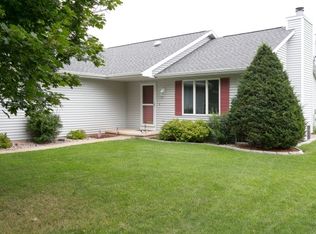 1396 N Oakwood Rd, Oshkosh, WI 54904