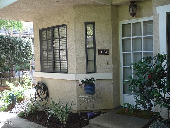 2nd image of 681 W Sierra Madre Blvd #8