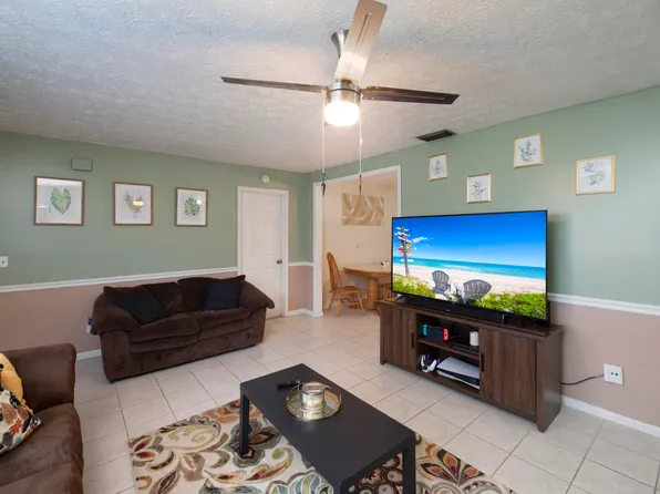 367 SE Faith Terrace, Port St Lucie, FL 34983