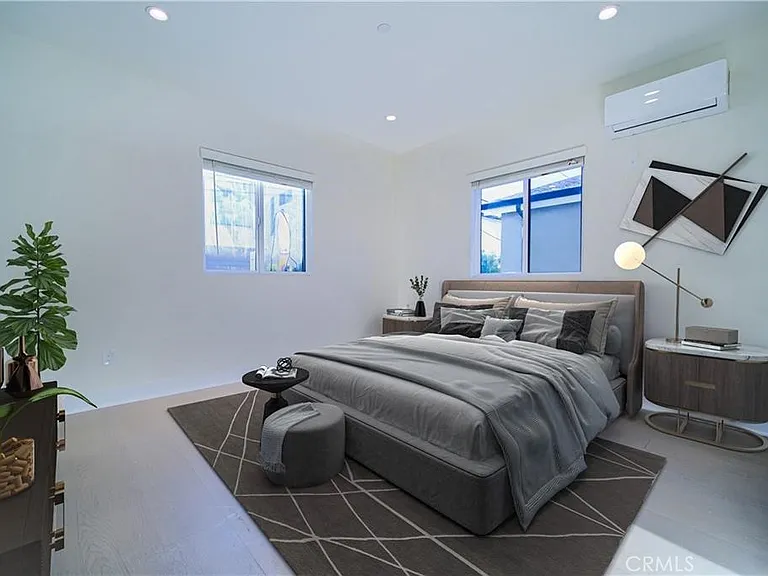 4455 S Slauson Ave — Photo 13