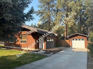 1782 SW Forest Ridge Ave, Bend, OR 97702