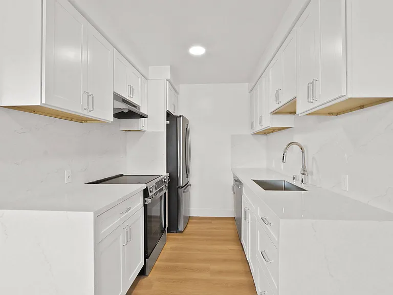 343 Palos Verdes — Photo 33