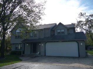 S78W18225 Lions Park Dr, Muskego, WI 53150