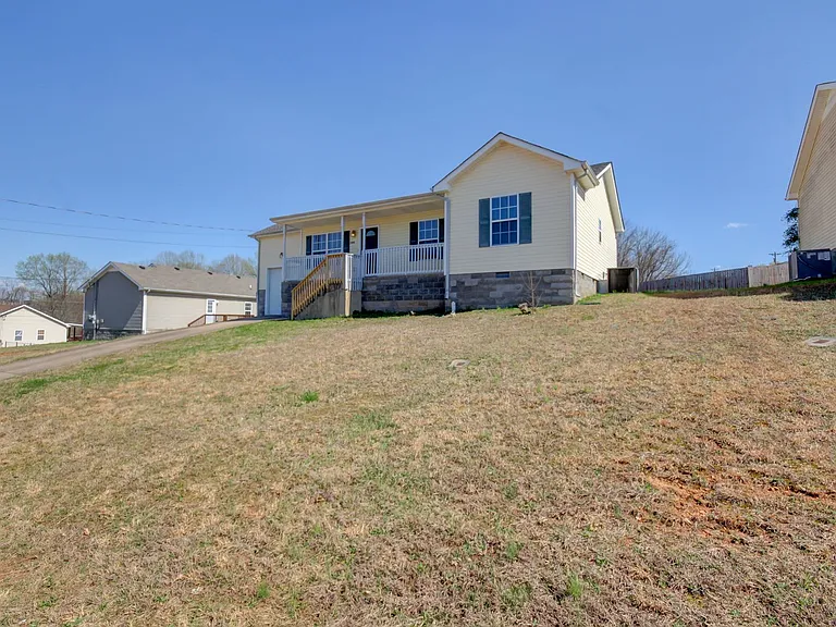 1489 McClardy Rd — Photo 4