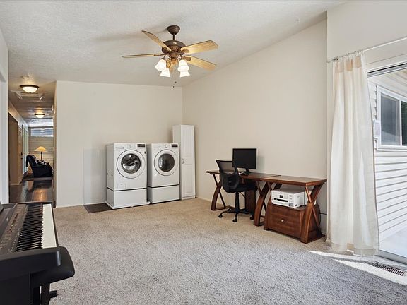 5th image of 3811 S Orchard Ave E